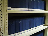 Identificação e posicionamento das caixas na biblioteca